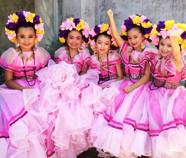 Our-Mission-Folklorico-Dancing